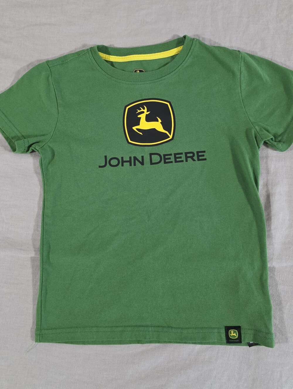 John Deere Boys Green Logo Short Sleeve Tshirt Small 6-7